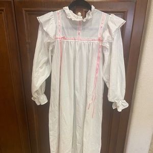 Vintage Pleasant Company Samantha Nightgown "My Size" Youth Large (12-14)